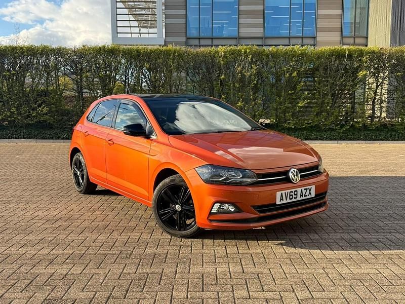 Usado VW Polo SE 95 HP (69 kW) 2019 Laranja Citadino