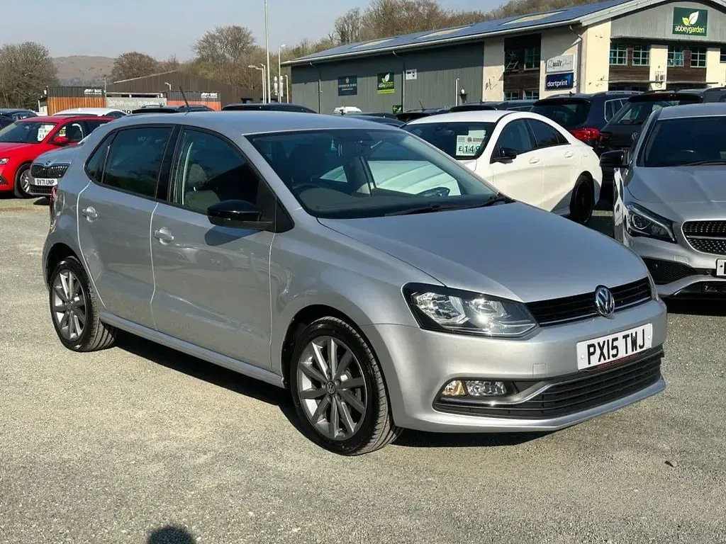 Used VW Polo Design 2015 Silver Hatchback