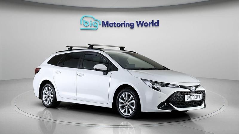 Usado Toyota Corolla 138 HP (101 kW) 2024 Carrinha