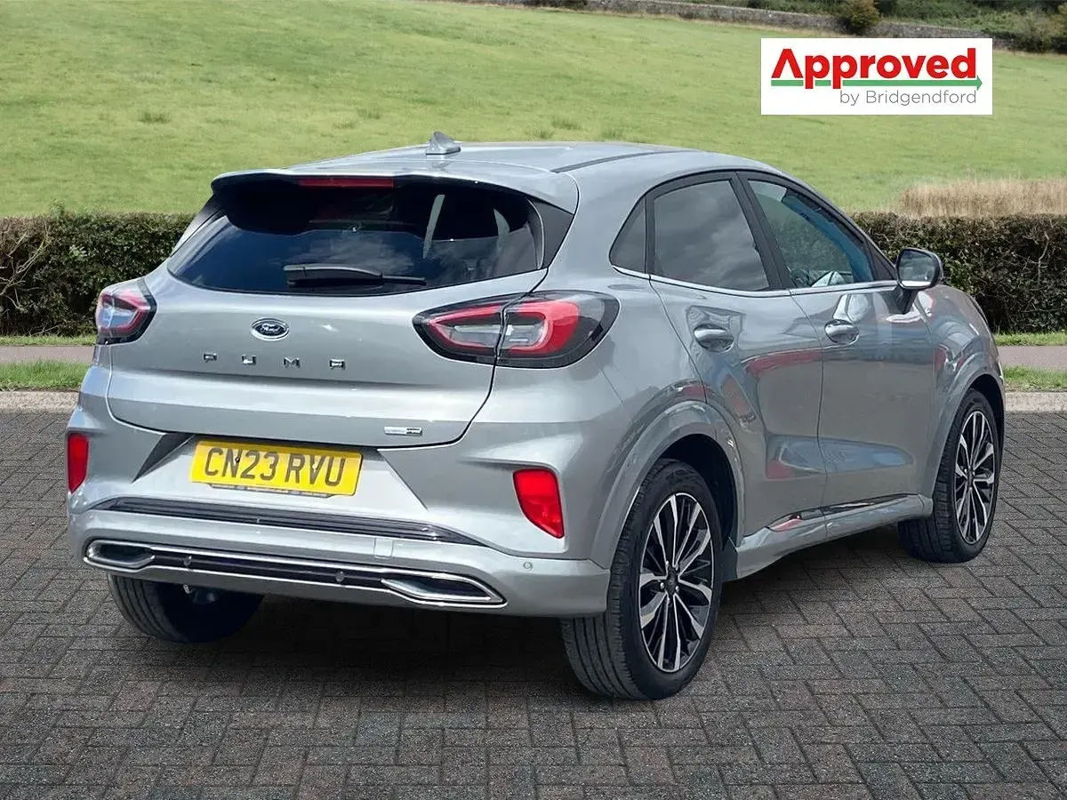 Używany Ford Puma ST-Line 155 KM (114 kW) 2023 Srebrny SUV