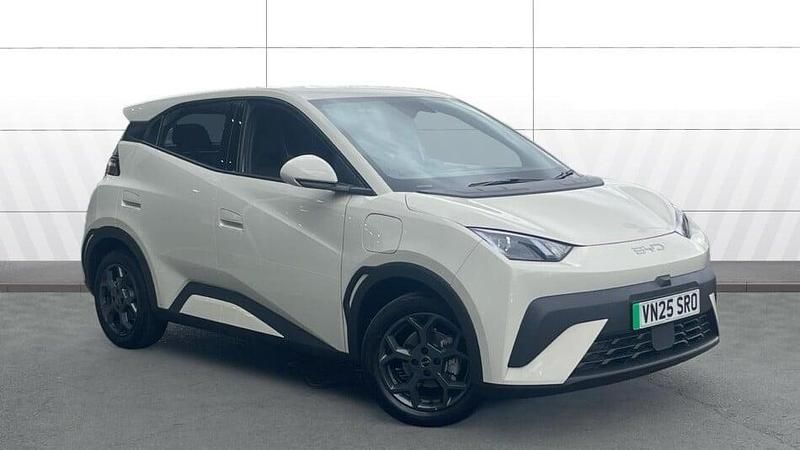 Used 2025 BYD Dolphin Boost Hatchback | £18,238 (Fair price) - Image 1/3