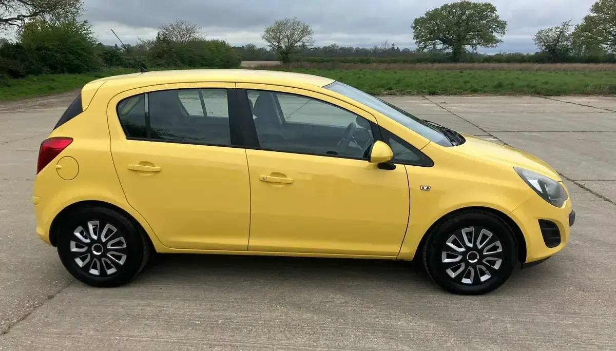 Used Vauxhall Corsa 2013 Yellow Hatchback
