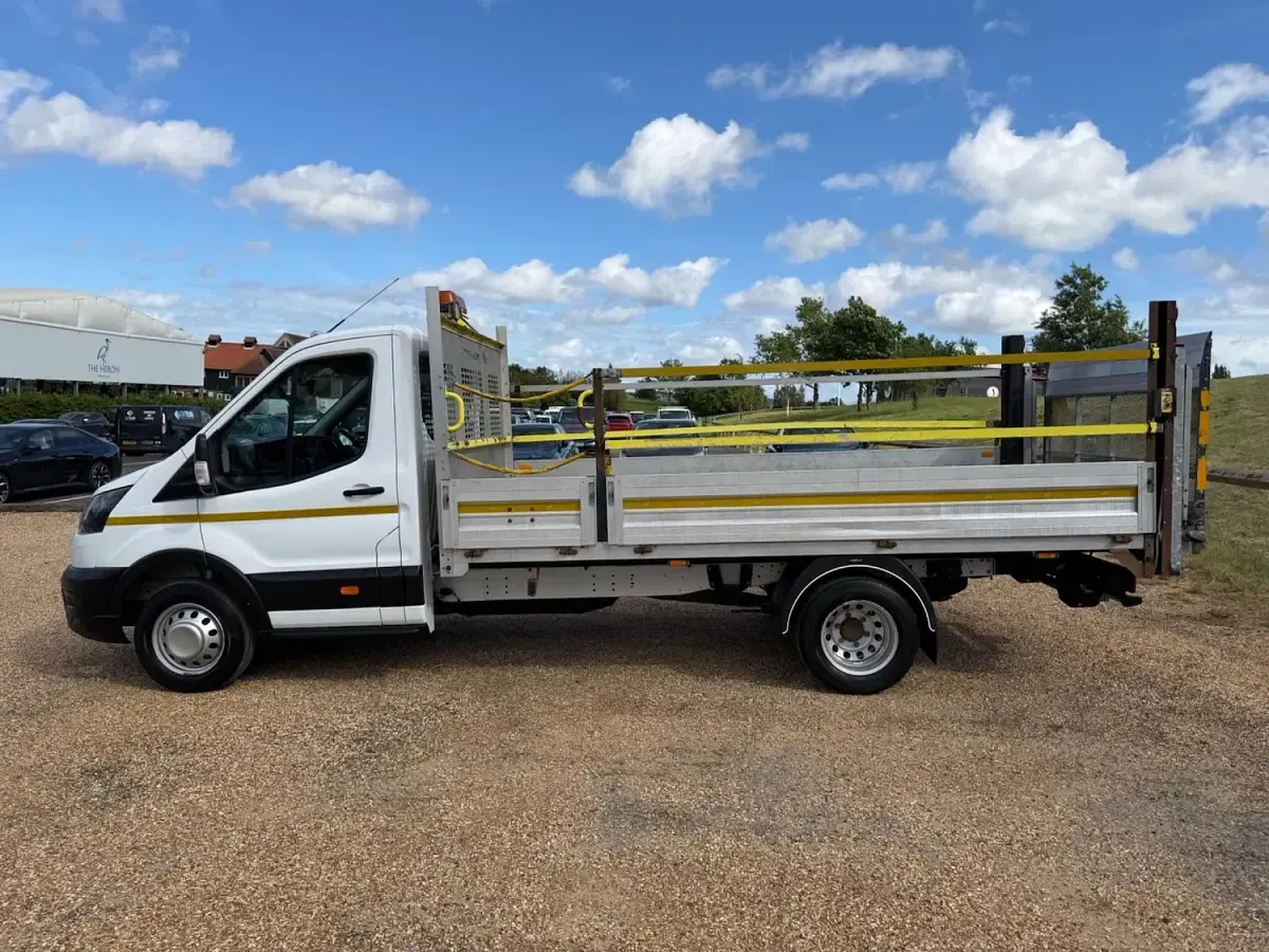 Used Ford Transit S 130 HP (95 kW) 2022 White Cabriolet