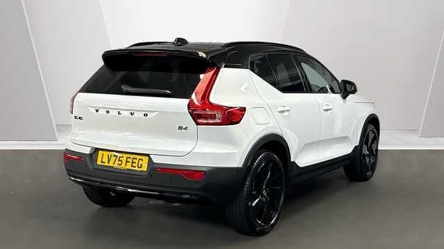 Used Volvo XC40 Ultra 194 HP (142 kW) 2026 SUV