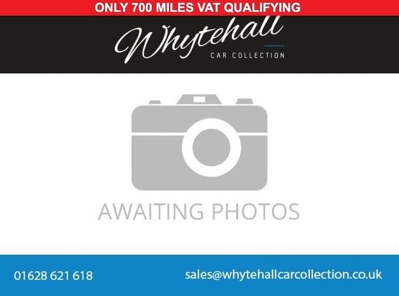 Black New 2025 Land Rover Defender SE Dynamic SUV | £73,250 (Super price) - Image 1/4