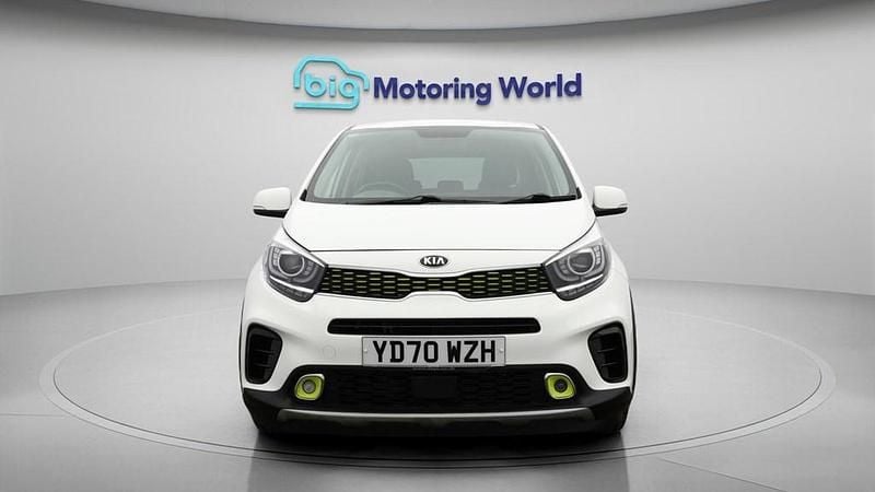 Used Kia Picanto X-Line 83 HP (61 kW) 2020 White Hatchback