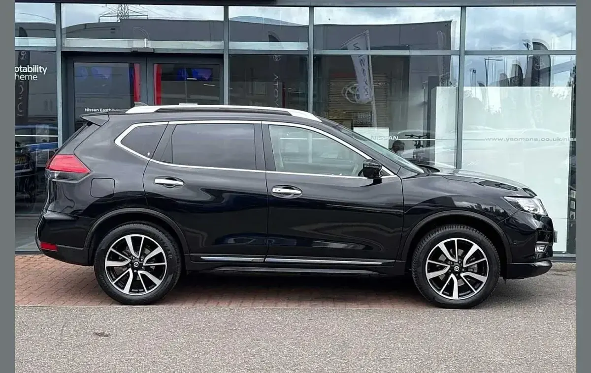 Used Nissan X-Trail Tekna 159 HP (116 kW) 2021 Black SUV