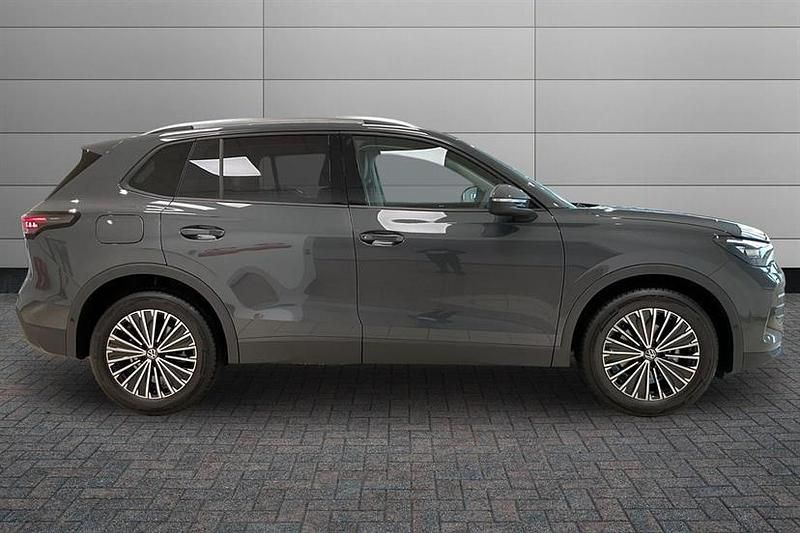 Used VW Tiguan Match 150 HP (110 kW) 2025 Dolphin grey SUV