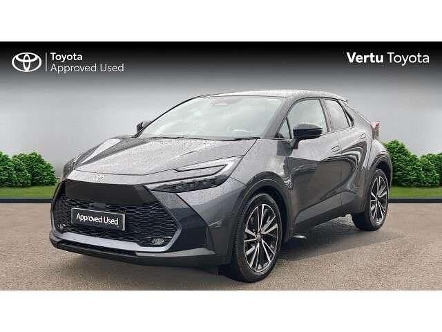 Used Toyota C-HR 140 HP (102 kW) 2025 Grey SUV