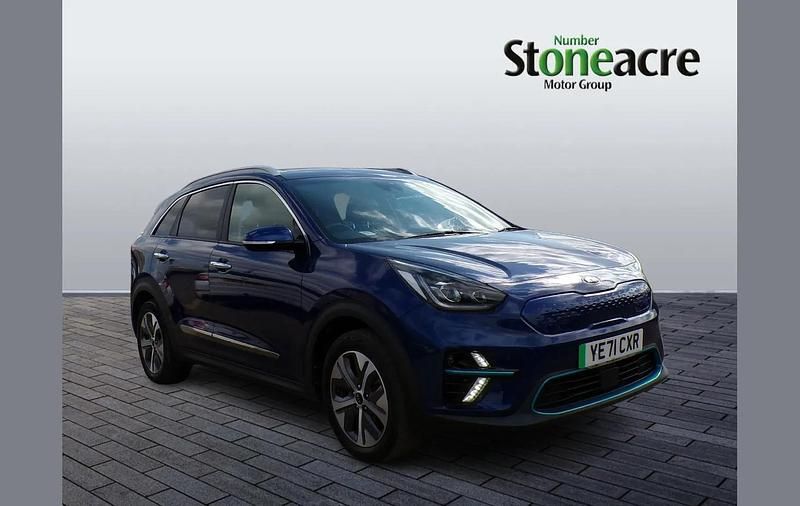 Used Kia e-Niro 150 kW (204 HP) 2021 Blue SUV