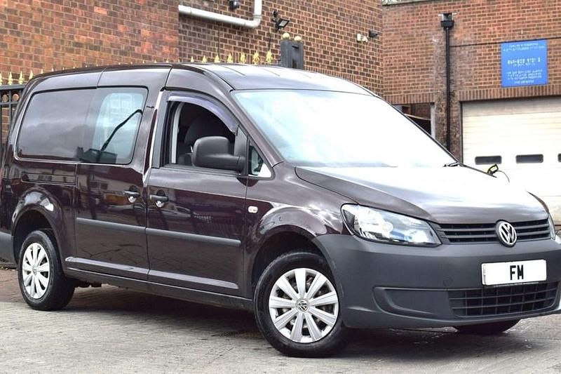 Mauve/purple Used 2013 VW Caddy Maxi Life Life MPV | £3,750 (Super price) - Image 1/1