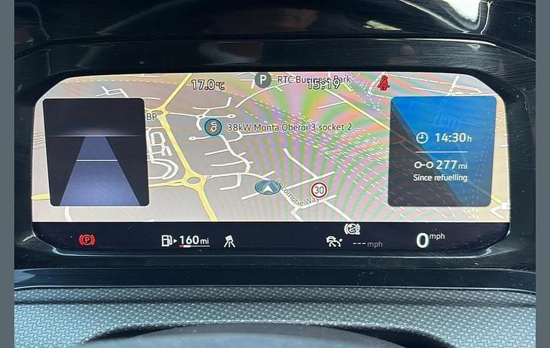 Used VW Golf VIII R-line 147 HP (108 kW) 2021 White Estate