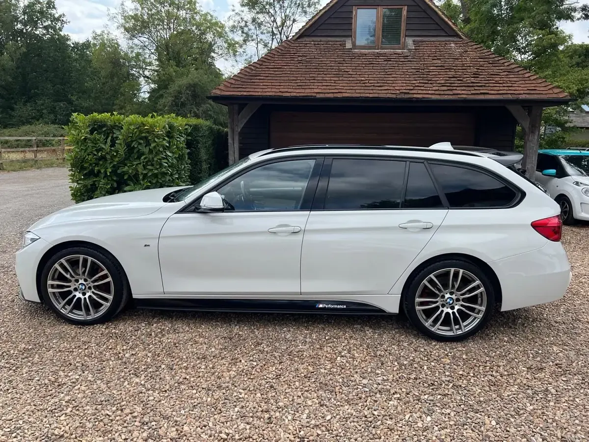 Used BMW 335 M Sport 313 HP (230 kW) 2016 White Estate