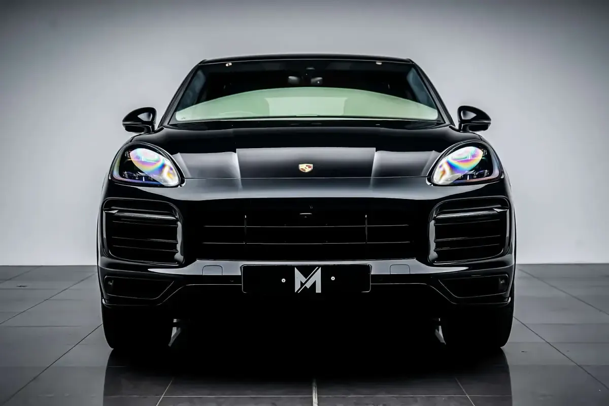 Used Porsche Cayenne 460 HP (338 kW) 2021 Black SUV