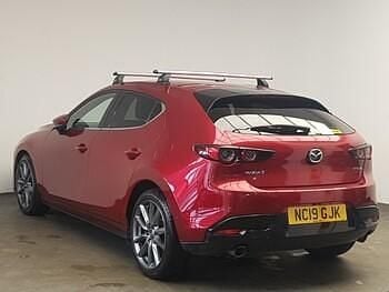 Used Mazda 3 Inclusive 122 HP (89 kW) 2019 Red Hatchback