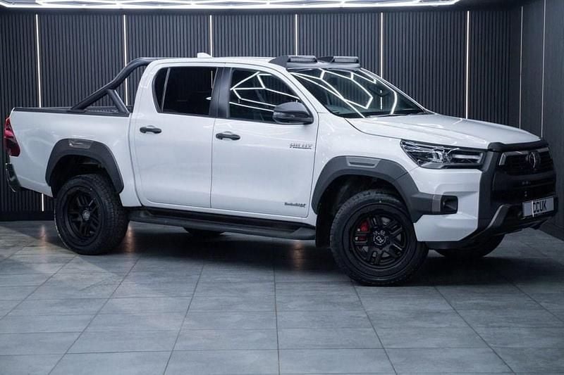 Used Toyota HiLux 2022 White Pickup