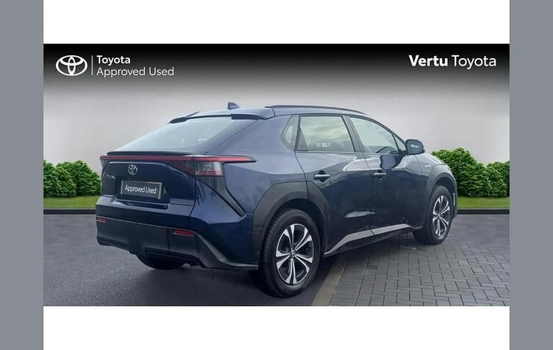 Used Toyota bZ4X PURE 150 kW (204 HP) 2025 Blue SUV