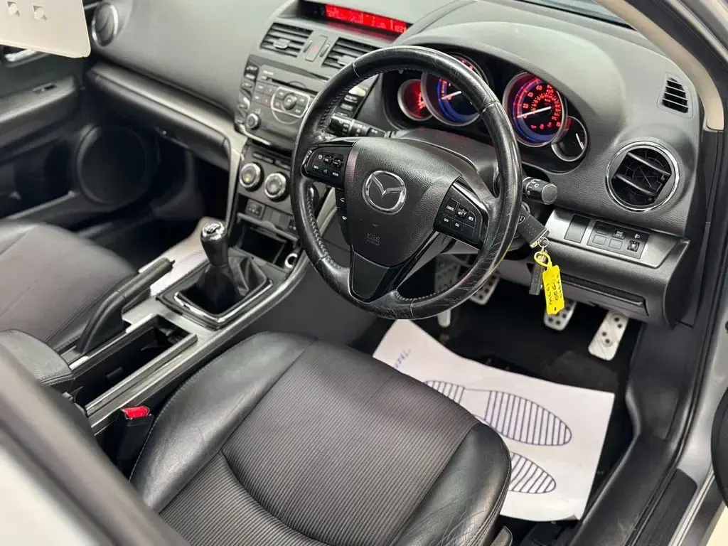 Used Mazda 6 163 HP (119 kW) 2011 Silver Estate