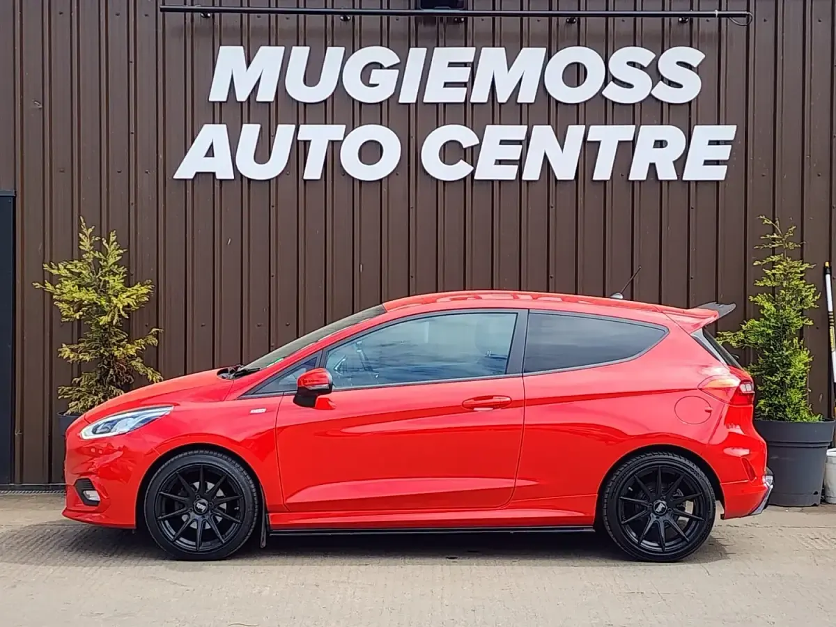 Used Ford Fiesta ST-Line 125 HP (91 kW) 2019 Red Hatchback
