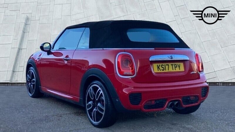 Used Mini John Cooper Works 228 HP (167 kW) 2017 Red Hatchback