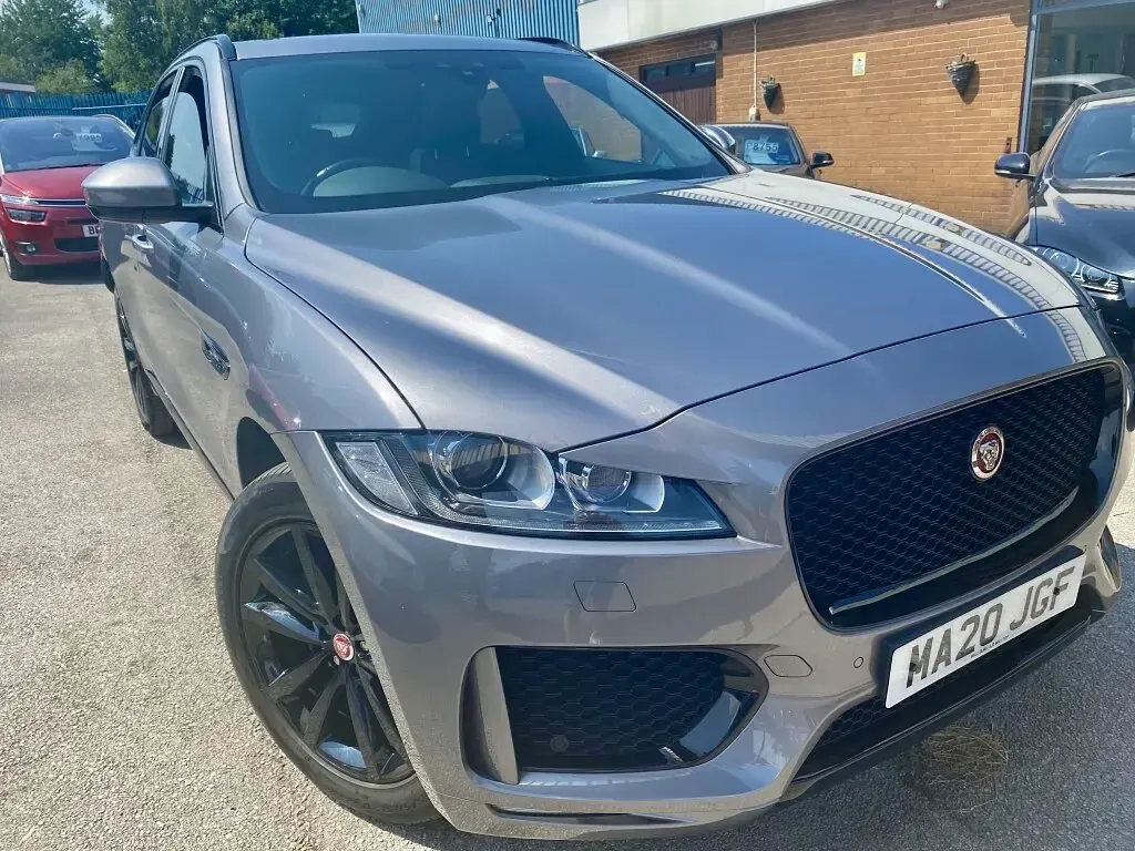 Used Jaguar F-Pace Chequered Flag 180 HP (132 kW) 2020 Grey SUV