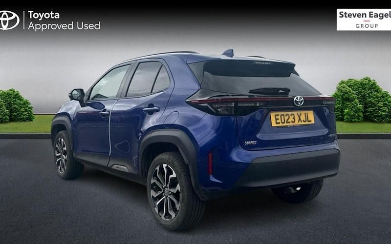 Used Toyota Yaris Hybrid Design 116 HP (85 kW) 2026 Estate