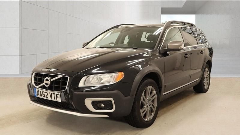 Used Volvo XC70 SE 163 HP (119 kW) 2012 Black Estate