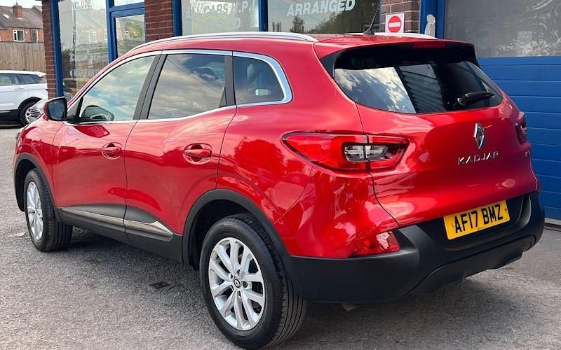 Second-hand Renault Kadjar Dynamique 110 CP (80 kW) 2017 Roșu SUV