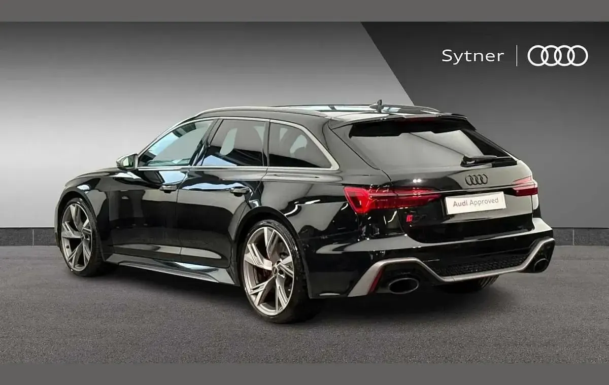 Used Audi RS6 Performance 620 HP (456 kW) 2024 Black Estate