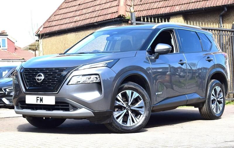 Used Nissan X-Trail N-Connecta 204 HP (150 kW) 2023 Grey SUV