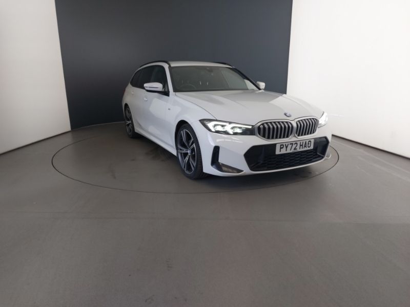 White Used 2023 BMW 320 M Sport Estate | £26,498 (Fair price) - Image 1/4