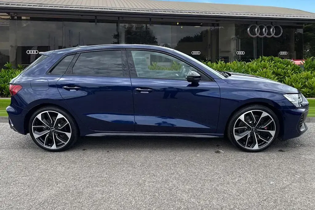Used Audi S3 Sportback Black Edition 333 HP (244 kW) 2025 Blue Hatchback
