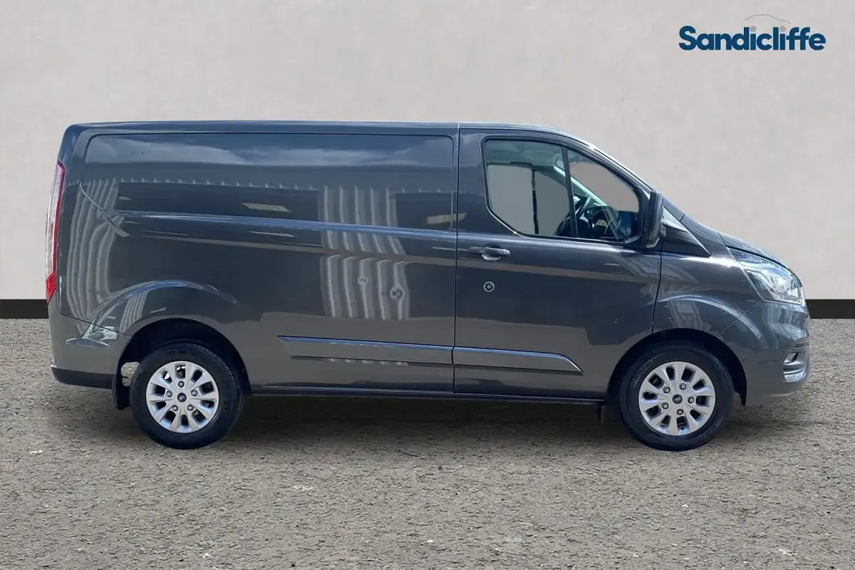 Used Ford Transit Custom Limited 131 HP (96 kW) 2023 Grey Van