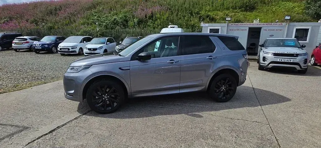 Used Land Rover Discovery 5 SE Dynamic 2022 Grey SUV