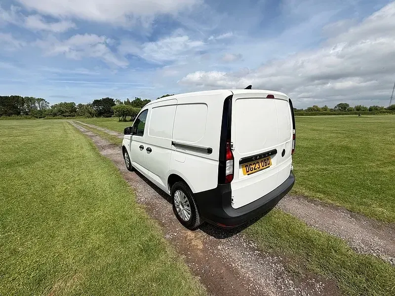 Used VW Caddy 102 HP (75 kW) 2023 White MPV