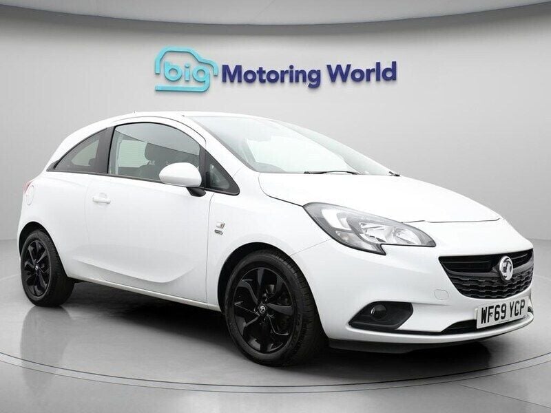 White Used 2019 Vauxhall Corsa Hatchback | £10,900 (Fair price) - Image 1/4