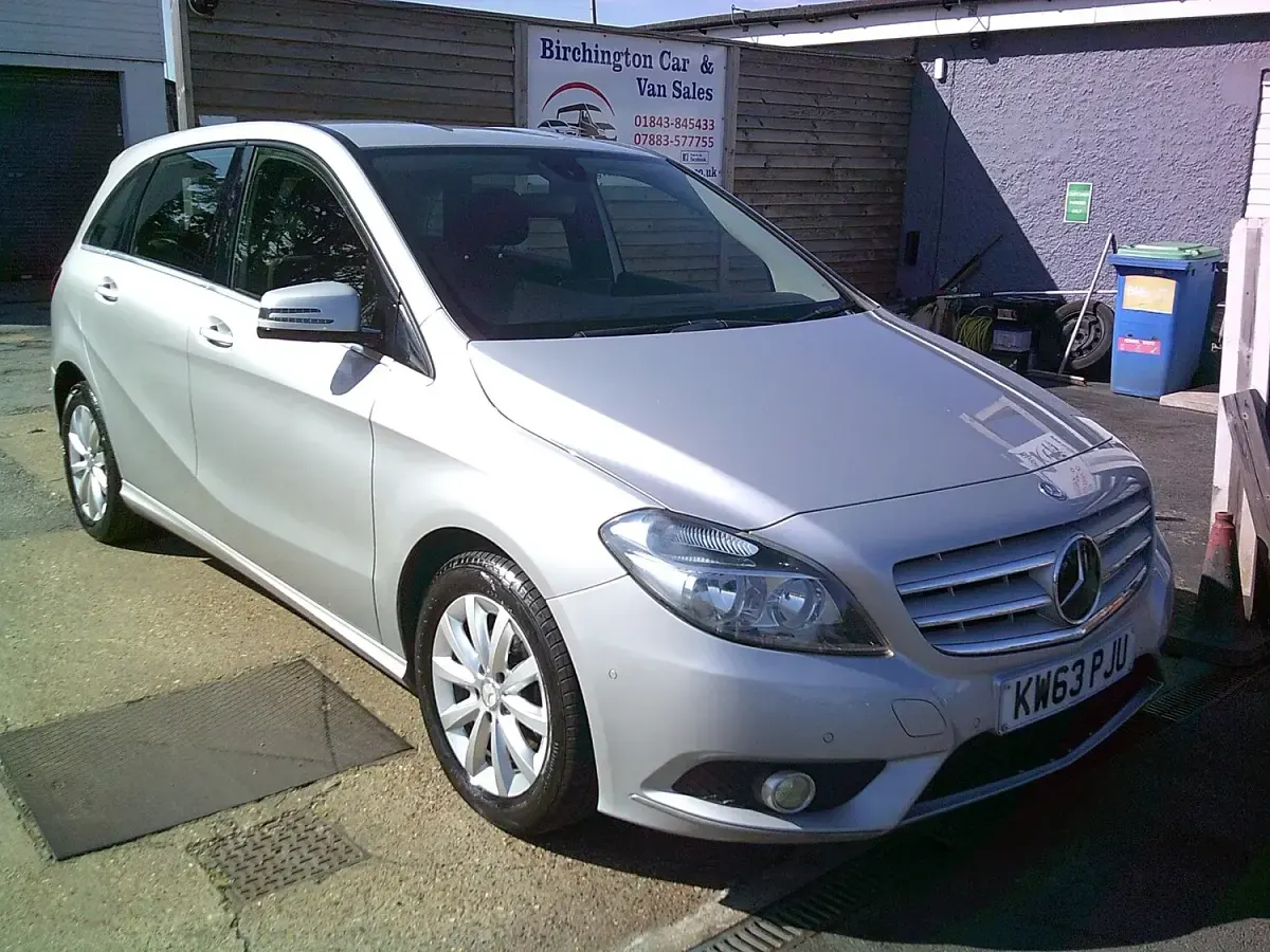 Used Mercedes B160 SE 2014 Silver Hatchback