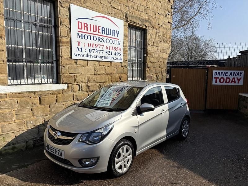 Used Vauxhall Viva 75 HP (55 kW) 2015 Silver Hatchback