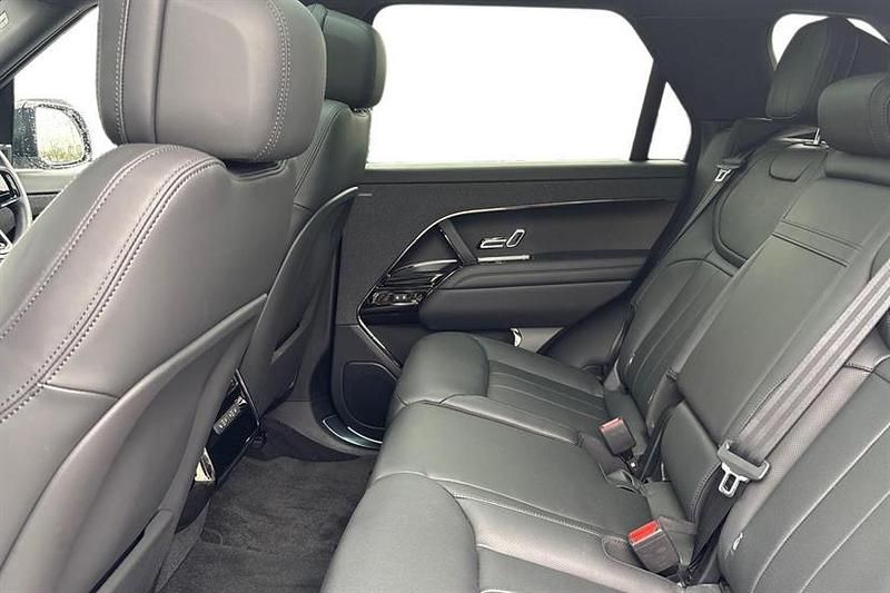 Used Land Rover Range Rover Sport SE Dynamic 300 HP (220 kW) 2025 Borasco grey SUV