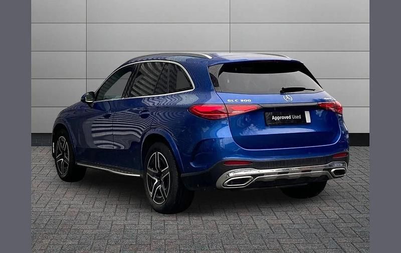 Used Mercedes GLC300e AMG line 254 HP (186 kW) 2025 Blue SUV