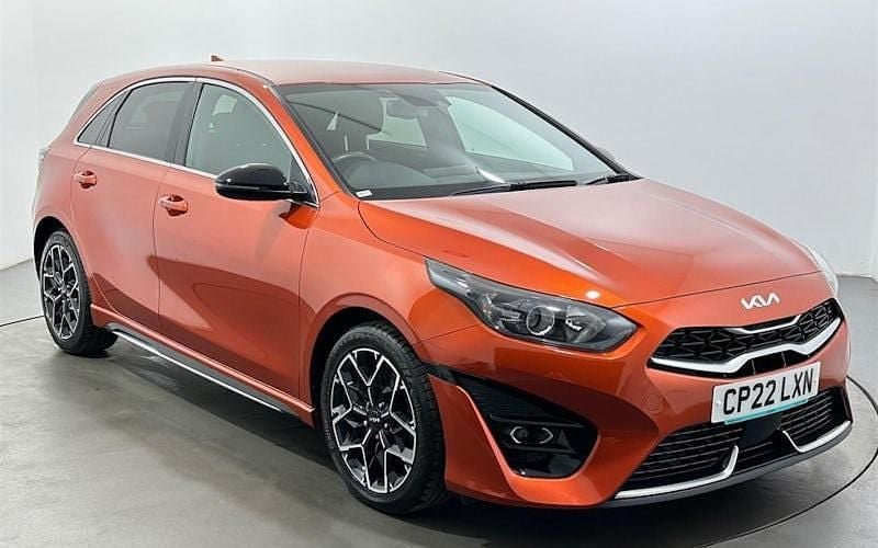 Usado Kia Ceed GT-Line 160 HP (117 kW) 2022 Citadino