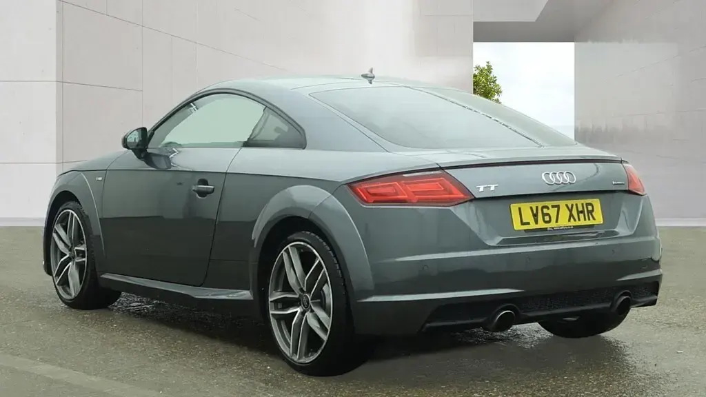 Used Audi TT Black Edition 230 HP (169 kW) 2017 Grey Coupe