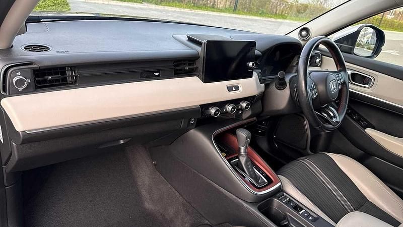 Used Honda HR-V Advance 131 HP (96 kW) 2022 Black SUV