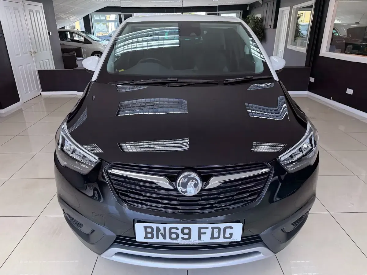 Used Vauxhall Crossland X Sport 110 HP (80 kW) 2019 Black SUV