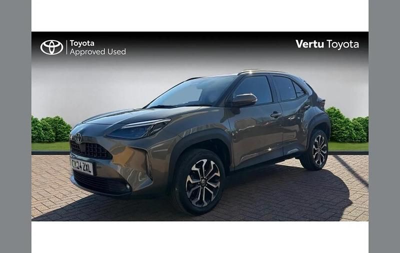 Used Toyota Yaris Cross Design 113 HP (83 kW) 2024 Other SUV