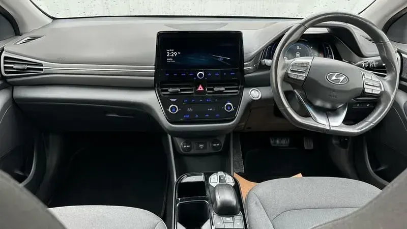 Used Hyundai Ioniq Premium 100 kW (136 HP) 2023 Blue Hatchback