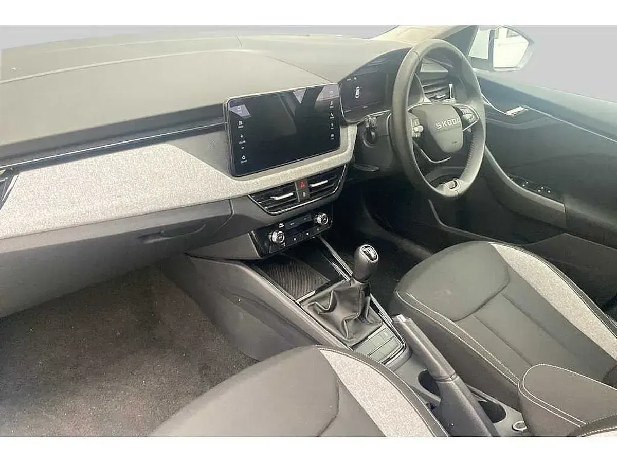 Gebraucht Skoda Kamiq SE 70 PS (51 kW) 2025 Weiß SUV
