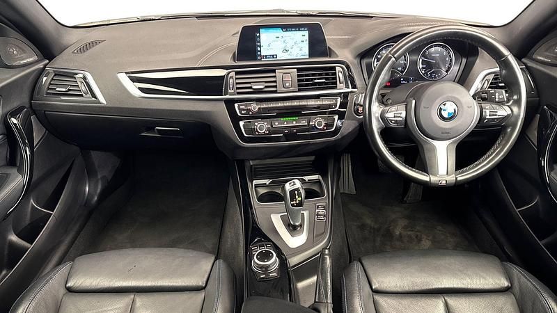 Used BMW 118 M Sport 136 HP (100 kW) 2019 White Hatchback