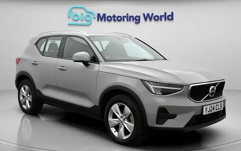 Used Volvo XC40 Core 163 HP (119 kW) 2024 SUV
