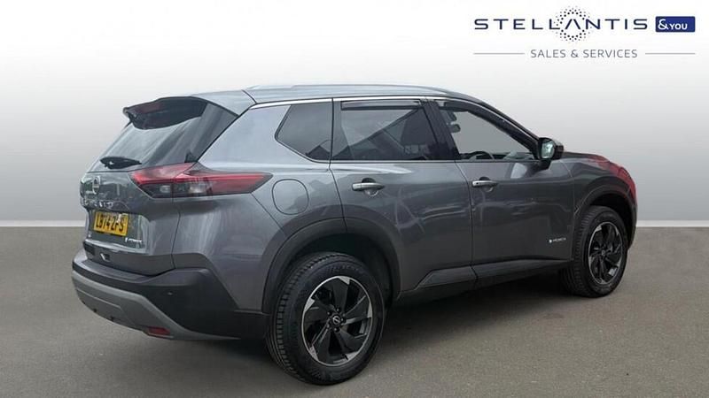 Used Nissan X-Trail N-Connecta 210 HP (154 kW) 2025 Grey SUV
